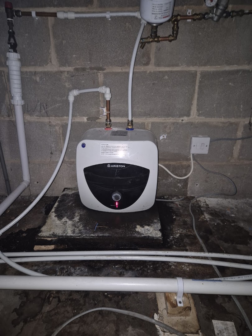 Heat Squad Emergency Plumber in Newquay — Photos 3